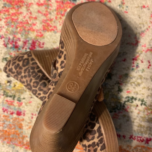 Leopard Wedges - Picture 3 of 5